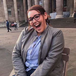 Meet your Posher, Caleigh